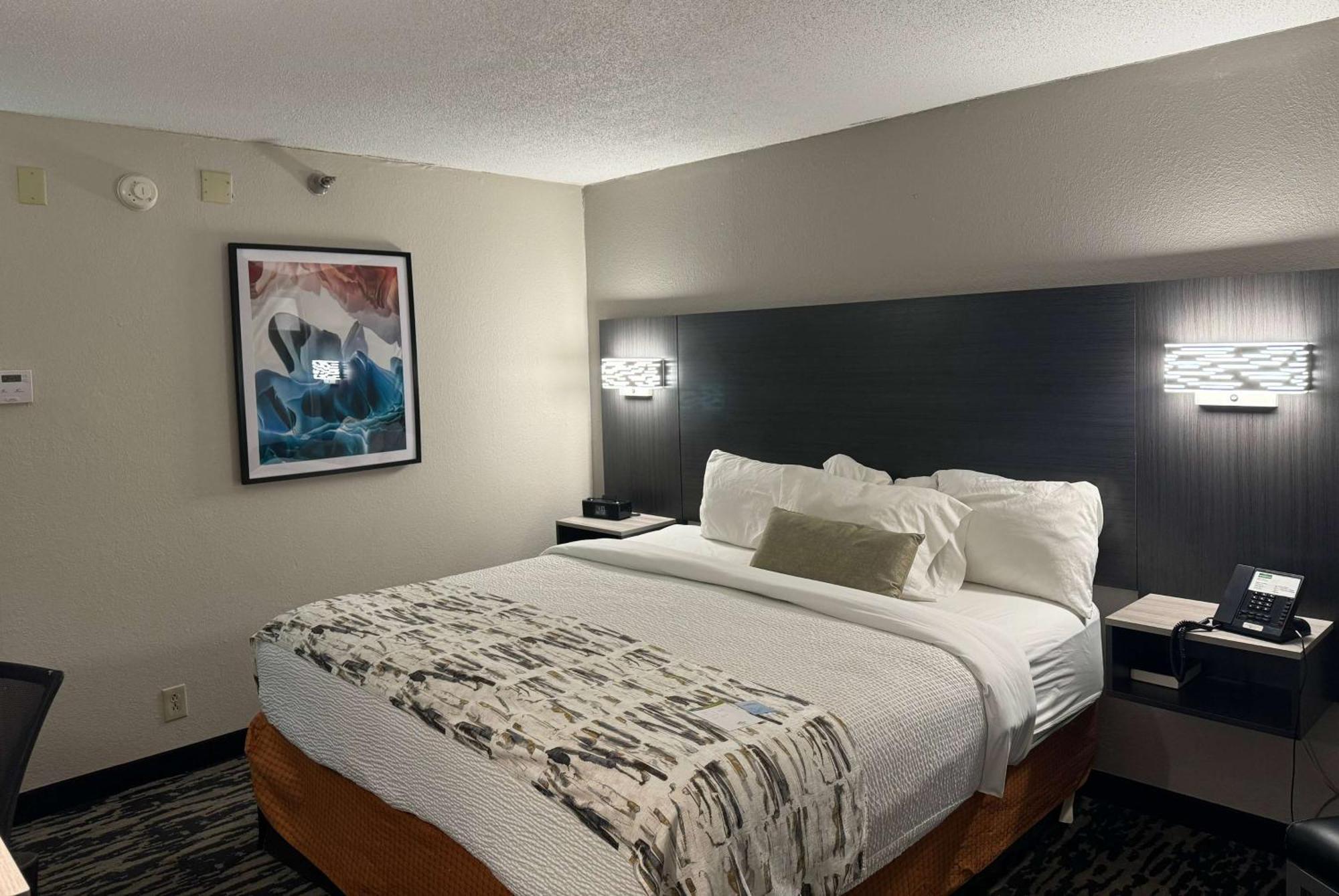 Wingate By Wyndham Dayton North Hotel Kültér fotó